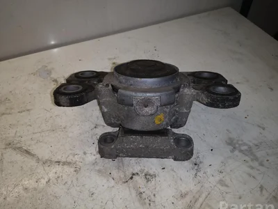 Volvo GG9N-7M121-AA-CC / GG9N7M121AACC XC60 2010 Support moteur - Image 1