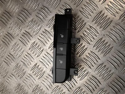 Kia 84603-D4520 / 84603D4520 OPTIMA Sportswagon 2017 Commutateur multiple - Image 1