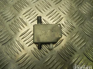 Mercedes-Benz A 463 820 37 89 / A4638203789 E-CLASS Coupe (C207) 2013 Antenne