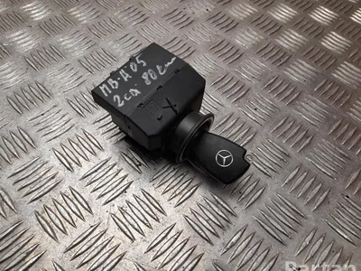 Mercedes-Benz 169 545 13 08 / 1695451308 A-CLASS (W169) 2006 cylindre de serrure pour allumage - Image 1