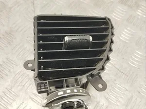 Chrysler 6EC061X9AB, 3354266, 3354265 Pacifica 2018 Évent