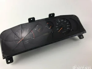 Nissan 248107F017 TERRANO II (R20) 2005 Tableau de bord