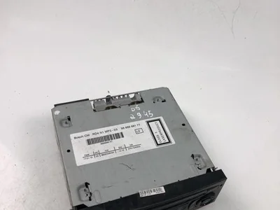 Peugeot 9666968177 PARTNER Tepee 2012 Компакт диск-радио - Изображение 1