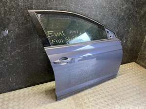 Volkswagen Taigo 2025 Porte Right Front