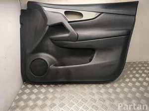 Nissan 809104CEOA X-TRAIL (T32_) 2016 Türverkleidung rechts vorne