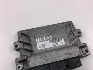 Renault 237D40207R; 237D40054R / 237D40207R, 237D40054R ZOE (BFM_) 2014 Unidad de control del motor