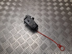 Audi 4KE861204 Q8 e-tron 2021 Verrouillage du bouchon du réservoir