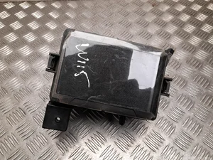 Kia 91955-H8320, 91750-H8240 / 91955H8320, 91750H8240 RIO IV (YB) 2022 Boîte à fusibles