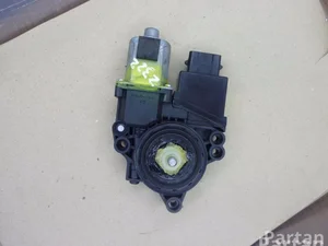 Kia 82460-A2010 / 82460A2010 CEE'D (JD) 2013 Moteur de lève-vitre Right Front