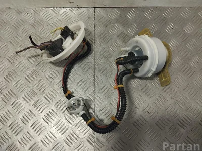 BMW 705656020, 7056560 5 (F10) 2011 Pompe d'alimentation - Image 1