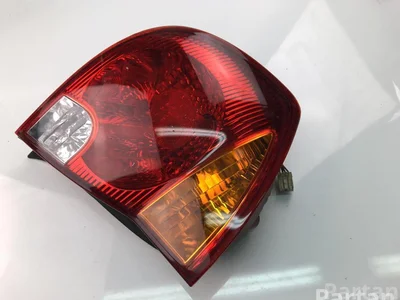 Hyundai ACCENT II Saloon (LC) 2004 Feu arrière - Image 1