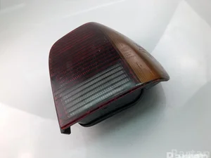 Volkswagen 6N0945096B POLO (6N2) 2001 Feu arrière