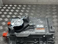 Toyota G90P0-10010 / G90P010010 C-HR II (AX20) 2024 Onduleur avec convertisseur