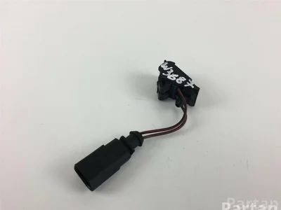 Škoda 1Z0955987A OCTAVIA II Combi (1Z5) 2013 Jet de laveuse - Image 1