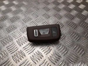 Porsche 17365701B PANAMERA (970) 2015 Lumière intérieure