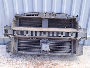 Ford JX6BA16E146B, JX7B17E693A, JX618C607BB, JX618005AD, / JX6BA16E146B, JX7B17E693A, JX618C607BB, JX618005AD Focus IV (C519) estate 2019 Chłodnica zestaw