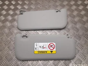 Toyota Yaris P210 2024 Panneau solaire complect