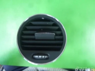 Mercedes-Benz A 219 830 01 54 / A2198300154 CLS (C219) 2005 Évent - Image 1