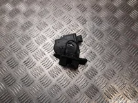 Toyota 22085 PRIUS PLUS (_W4_) 2015 Serrure