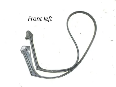 Mercedes-Benz A2956730300 EQE V295 2023 Durų sandariklis kairė priekis - Nuotrauka 1