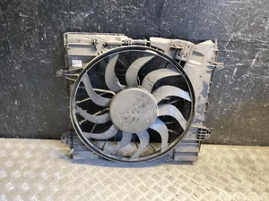 Mercedes-Benz A0999067100, A66087-114 / A0999067100, A66087114 M-CLASS (W166) 2014 Ventilateur de radiateur