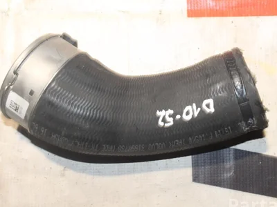 Volvo 31657738 S60 II 2017 Tuyau de radiateur - Image 1