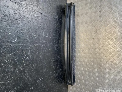 Volkswagen 3G0 807 630 C / 3G0807630C PASSAT Variant (3G5) 2017 renforcement parachoques - Image 1