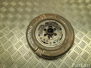 Škoda 04L 105 266 AD / 04L105266AD Octavia Mk4 Combi 2024 Маховик