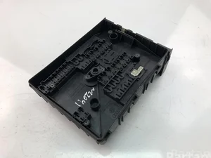 Volkswagen 1K0937125A CADDY III Box (2KA, 2KH, 2CA, 2CH) 2013 Caja de fusibles