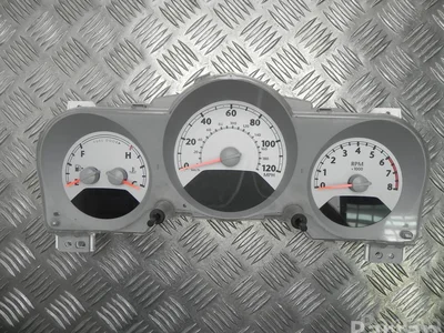 Chrysler 05107622AK PT CRUISER (PT_) 2000 Tableau de bord - Image 1