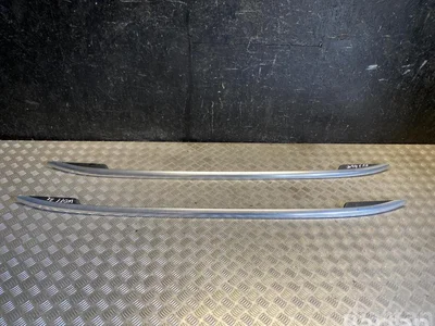 Škoda 3V9860025C, 3V9860026C SUPERB III Estate (3V5) 2018 Main-courante de pavillon - Image 1