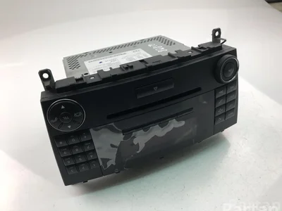 Mercedes-Benz A2038700589 C-CLASS (W203) 2005 Radio / lecteur CD - Image 1