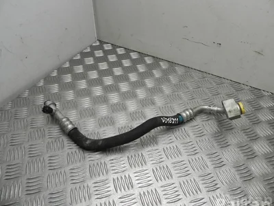 Mercedes-Benz A 212 830 25 16 / A2128302516 E-CLASS (W212) 2016 Climatisation, Tuyaux / Tubes - Image 1