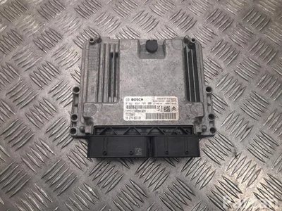 Citroën 9827483380 DS7 CROSSBACK 2018 Motorsteuergerät - Bild 1