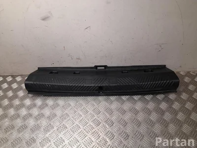 BMW 5 A01 789 / 5A01789 5 G60 2024 Panelė bagažinės spynos kilpos - Nuotrauka 1