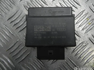 Audi 8W0 906 121 B / 8W0906121B A4 Avant (8W5, B9) 2016 Unité de contrôle pour unité d'alimentation en carburant - Image 1