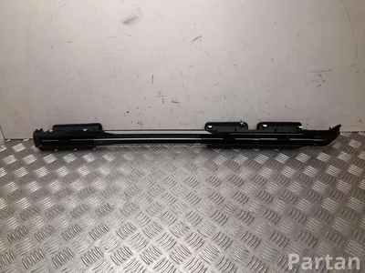 MG 10989526 MG4 Trophy 2024 Trim air vent - Image 1