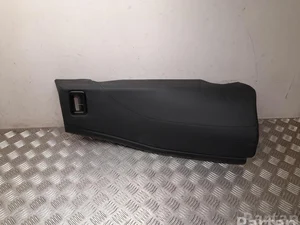 Alfa Romeo 156135892 STELVIO (949_) 2019 Tapisserie voiture right side