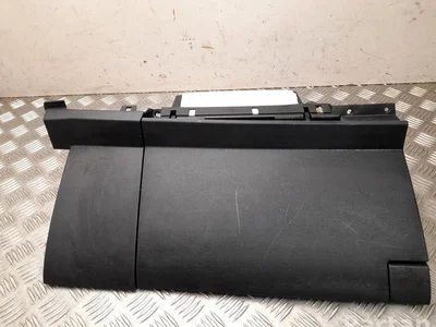 Nissan 68500 5MP3A / 685005MP3A Ariya 2024 Boîte à gants - Image 1