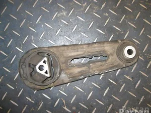 Nissan 8200042453 QASHQAI II (J11, J11_) 2018 Suspensión del motor