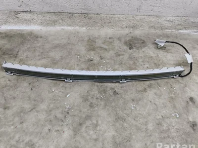 Mercedes-Benz A0999067200 C-CLASS (W205) 2015 Stabdžių žibintas - Nuotrauka 1