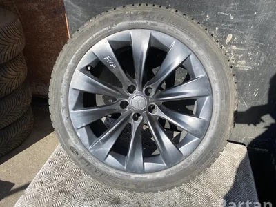 Tesla 1027225-00-B / 102722500B MODEL X 2019 Jantes en alliage 5x114  R20 ET35 EJ 10.0 - Image 1