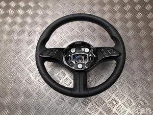 Mercedes-Benz A 907 460 24 04 / A9074602404 VITO Box (W447) 2025 Steering Wheel