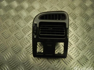 Toyota 55661-05050 / 5566105050 AVENSIS (_T22_) 2003 Évent