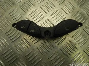 Ford YS4T-19A945-BA / YS4T19A945BA FOCUS (DAW, DBW) 2001 Commutateur multiple