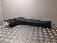 Ford USA LJ8B-R13201, LJ8B-R13209 / LJ8BR13201, LJ8BR13209 Mustang Mach-E 2023 plaque de seuil - panneau de seuil