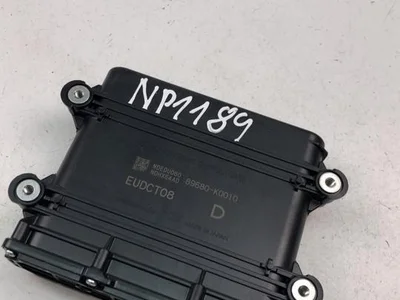 Toyota 89680-K0010 / 89680K0010 Yaris Cross XP210 2023 Unité de commande pour frein de stationnement électromécanique - Image 1