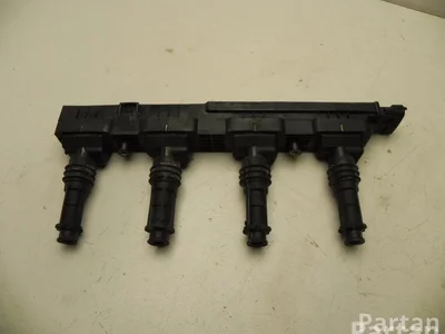 Opel 0 221 503 472 / 0221503472 CORSA D 2007 Distributeur d'allumage - Image 1