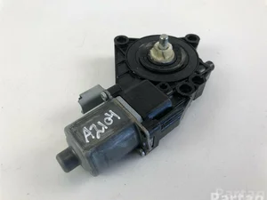 Hyundai 83450-1P000 / 834501P000 ix20 (JC) 2013 Moteur de lève-vitre