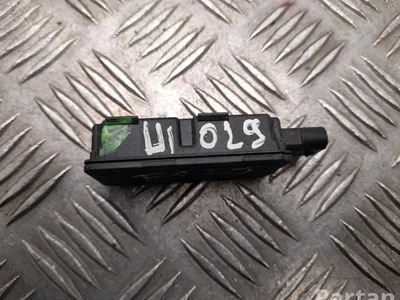 BMW 5A81725 5 G60 2024 Antenne - Image 1